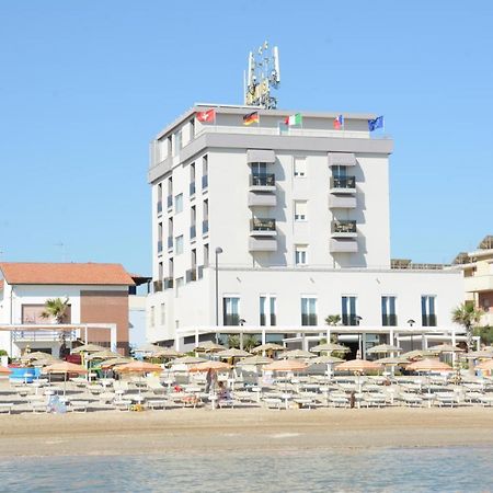 Hotel Caravel Marotta Dış mekan fotoğraf