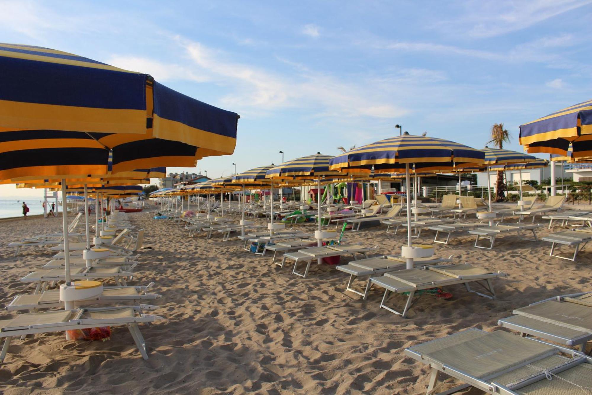 Hotel Caravel Marotta Dış mekan fotoğraf