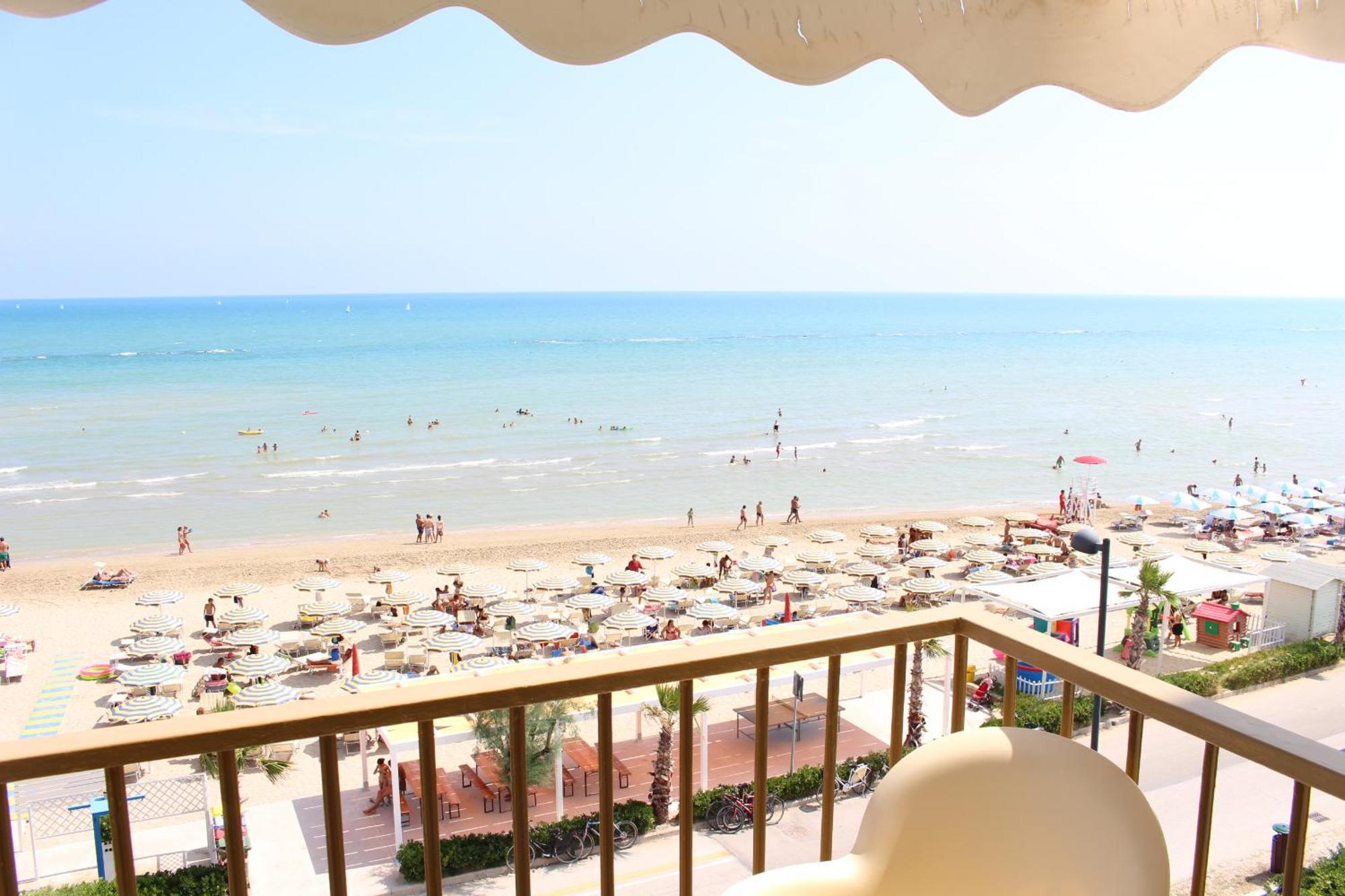 Hotel Caravel Marotta Dış mekan fotoğraf