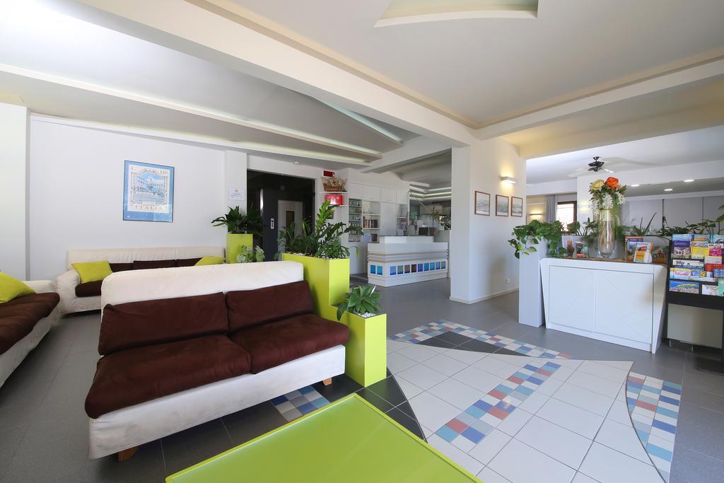 Hotel Caravel Marotta Dış mekan fotoğraf