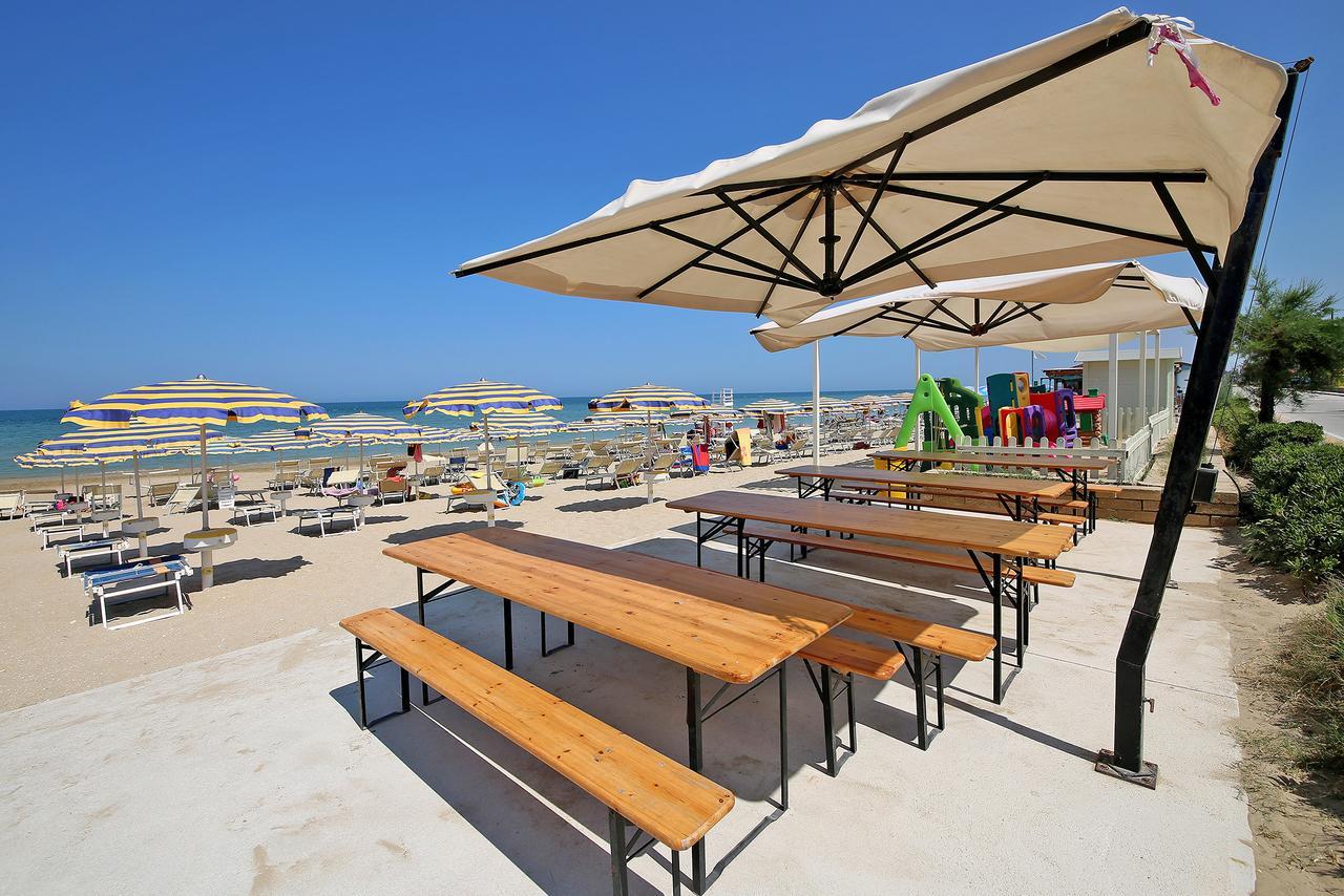 Hotel Caravel Marotta Dış mekan fotoğraf